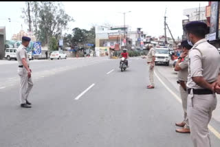 Shops remained open for 3 hours on the first day of partial lockdown in the state