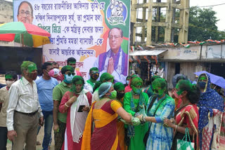 biplob-mitra-became-a-full-fledged-minister-of-state-while-balurghat-trinmool-workers-celebrate-in-south-dinajpur