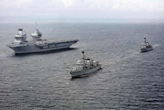 With oxygen and medical supplies, three warships reach India