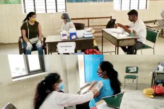 vaccination center opened at MCD School
