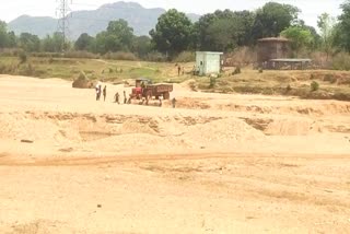 villagers protest illegal sand picking in dumka