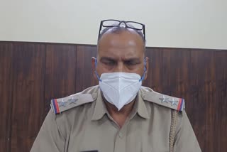 kaithal-raid-at-spa-center-2-boys-and-4-girls-arrested