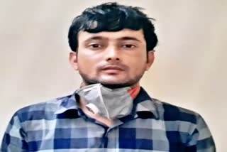 lapka arrest  bajaj nagar thana  corona-infected patients  crime news  कोरोना संक्रमित मरीजों के परिजनों से ठगी  जयपुर पुलिस  क्राइम इन जयपुर