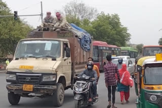 violation of lockdown in khanpur of south delhi