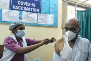 People getting vaccine from 'unauthorised' centre in Assam; probe ordered