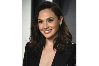 Gal Gadot criticised after she calls for 'solution' to Israel-Palestine conflict