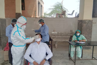 Hisar: The teams formed in the villages on the growing cases of Corona, did the work of sampling