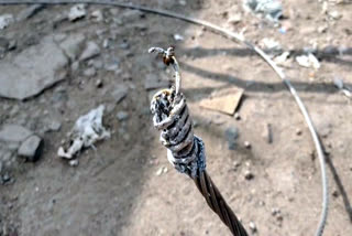 Power cable in muddbihla road