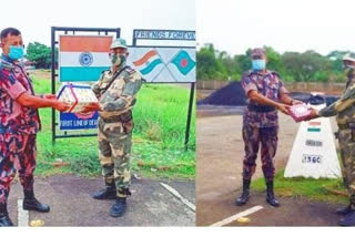 ভাৰত-বাংলাদেশ সীমান্ত সুৰক্ষা বাহিনীৰ মাজত ঈদৰ শুভেচ্ছা বিনিময়