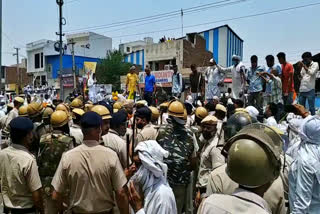 police officials injured hisar