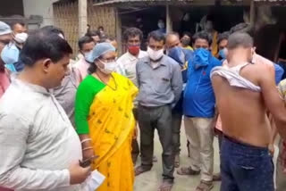 bjp donates rs 5 lakh to the family of died worker at coochbihar