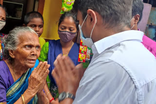 தனது தொகுதியில் வீடு வீடாகச் சென்று தடுப்பூசி செலுத்துமாறு உதயநிதி வேண்டுகோள்!