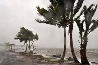 Tauktae to make landfall at Gujarat