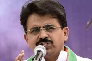 We lost leader in hearts of youth said Prithviraj Chavan