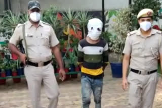 moti nagar police arrested a thief