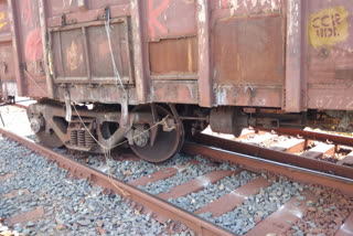 goods train derailed in Chaibasa in West Singhbhum