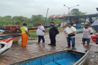 MP Rahul Shewale inspects jetty