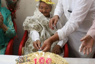 100-yr-old UP woman