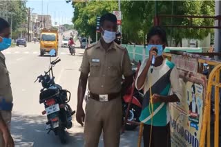 சுற்றி திரிந்த சிறுவன் மூலம் பொதுமக்களுக்கு விழிப்புணர்வு!