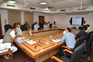 cm-review-meeting-on-flood
