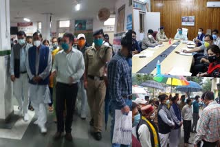 bishan-singh-chufal-inspects-covid-center-in-bageshwar