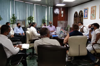 east delhi mayor nirmal jain take meeting on cleaning system