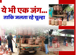 delivery-boys-supplying-cylinders-during-corona-pandemic-in-simdega