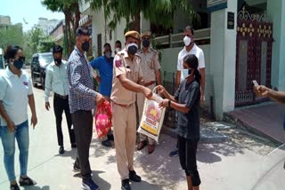 jaipur police,  jaipur police distribute ration kit