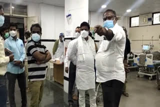 MLA Basavanagouda Daddal visits covid ward of Rims Hospital