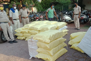 durg police seized gutka worth lakhs of rupees