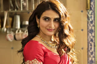 Fatima Sana Shaikh did not wash her hand, Fatima Sana Shaikh did not wash her hand for a whole day, actress Fatima Sana Shaikh, Dangal actress Fatima Sana Shaikh, Dangal actress Fatima Sana Shaikh news, ಕೈ ತೊಳೆದಿರಲಿಲ್ಲವಂತೆ ಫಾತಿಮಾ ಸನಾ ಶೇಖ್, ಒಂದು ದಿನ ಕೈ ತೊಳೆದಿರಲಿಲ್ಲವಂತೆ ಫಾತಿಮಾ ಸನಾ ಶೇಖ್, ನಟಿ ಫಾತಿಮಾ ಸನಾ ಶೇಖ್, ದಂಗಲ್ ನಟಿ ಫಾತಿಮಾ ಸನಾ ಶೇಖ್, ದಂಗಲ್​ ನಟಿ ಫಾತಿಮಾ ಸನಾ ಶೇಖ್ ಸುದ್ದಿ,