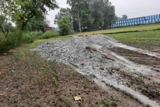 accused-drive-tractor-on-crop-to-capture-land-at-shadipur-village-in-yamunanagar