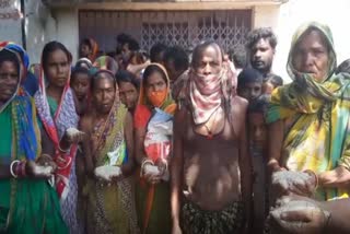 tension prevailed in Mayurbhanj after beneficiaries complained of Substandard/low-quality rice