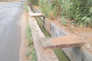 open drain near main road of chhatarpur