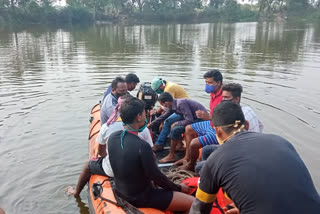 সাঁতারে পুকুর পারাপার করতে গিয়ে তলিয়ে গেল যুবক