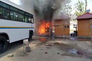 Fire in municipal vending zone