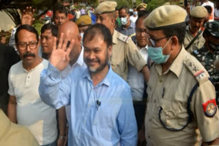 Akhil Gogoi sworn in as MLA  release might take time  Jailed RTI activist Akhil Gogoi sworn in  Akhil Gogoi sworn in  അഖിൽ ഗൊഗോയ്  ജയിലിൽ കഴിയുന്ന അഖിൽ ഗൊഗോയ് എം‌.എൽ.‌എയായി സത്യപ്രതിജ്ഞ ചെയ്തു  അസമിലെ പൗരത്വ ഭേദഗതി നിയമത്തിനെതിരായ പ്രക്ഷോഭം  വിവരാവകാശ പ്രവർത്തകൻ അഖിൽ ഗൊഗോയ്