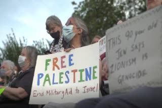 jewish americans protest against israel's actions in new york