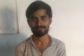 Accused of posting pornographic videos in Internet arrested in raipur