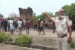 dispute-between-two-groups-over-water-in-dhanbad