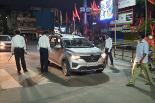 man tried to hit the policeman by car in ranchi