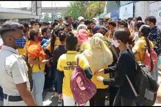 Civil defense employees protest for salary