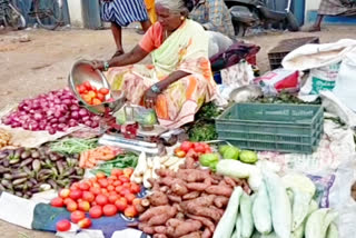 முழு ஊரடங்கால் காய்கறிகள் திடீர் விலையேற்றம்