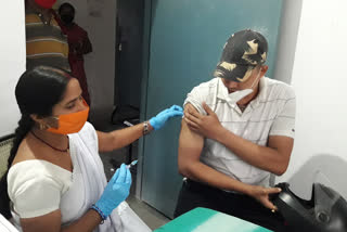 Corona vaccine will be given today in Sahibganj