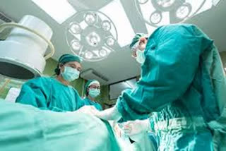 ગાંધીનગર સિવિલ હોસ્પિટલમાં મ્યુકોરમાઇકોસીસના 25 દર્દીઓ, જરૂરી સર્જનોનો જ અભાવ