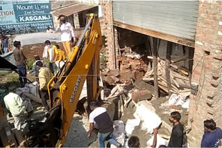 construction building collision