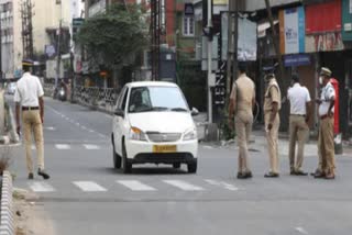 malappuram lockdown violation  മലപ്പുറം കൊവിഡ് വാർത്തകള്‍  ലോക്ക് ഡൗണ്‍ വാര്‍ത്തകള്‍  lockdown news