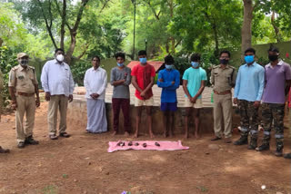 five-hunters-arrested-in-srisailam