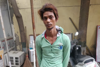 पूर्वी दिल्ली: बुजुर्ग से लूटपाट कर भाग रहा बदमाश गिरफ्तार