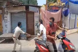 chattisgarh police lathi charge
